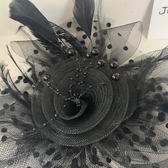 Black Statement Kentucky Derby Hat Fascinator Ascot Headwear  NEW Kentucky Derby Fascinator- Tea party, Black Hat hat, NEW Fascinator B…